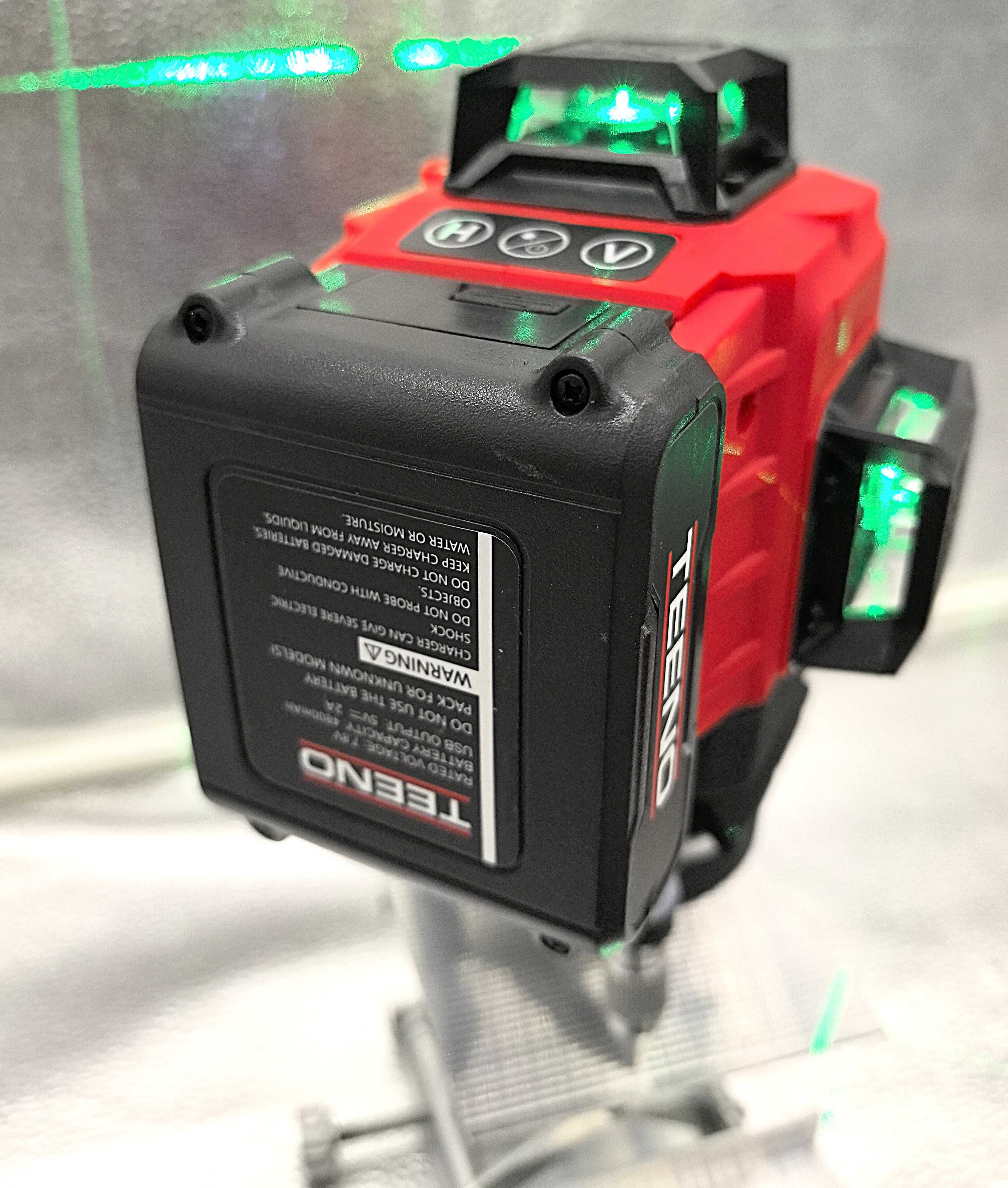Nivel laser 4D, 16 linii, 360° – precizie si autonomie