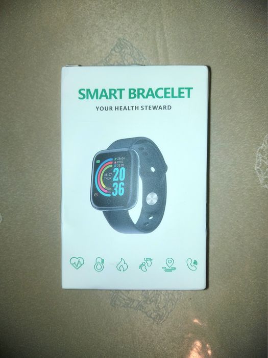 Продам смарт часы новая