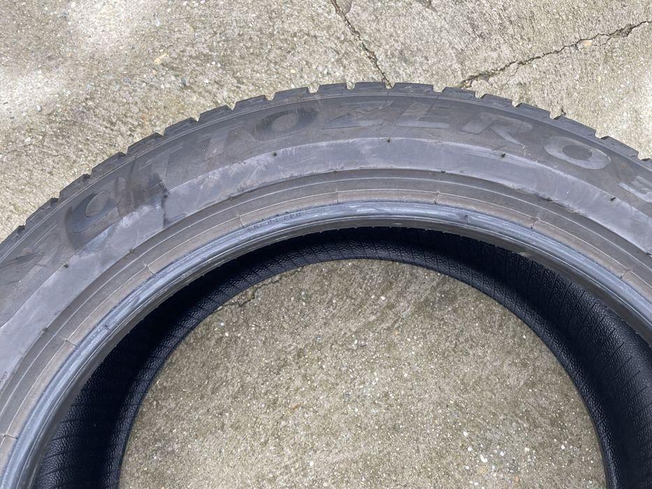 255/45/19 Pirelli Sottozero 3