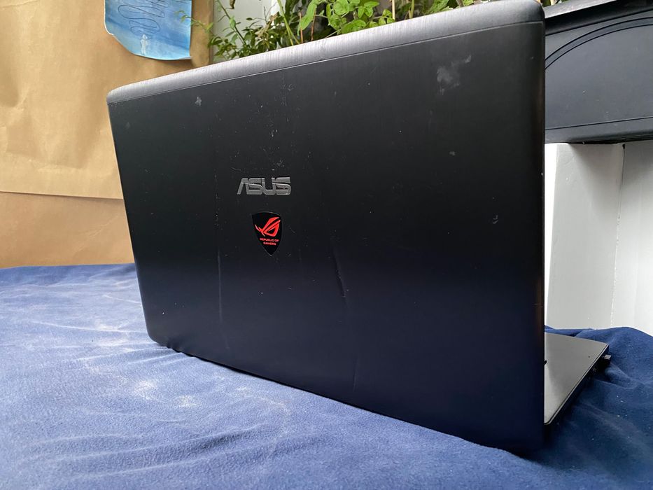Laptop ASUS ROG | 17,3 inch | 16Gb RAM | 1TB HDD | 250Gb SSD