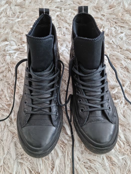 Кожени кецове Converse