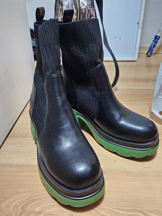 Дамски боти кожа и текстил