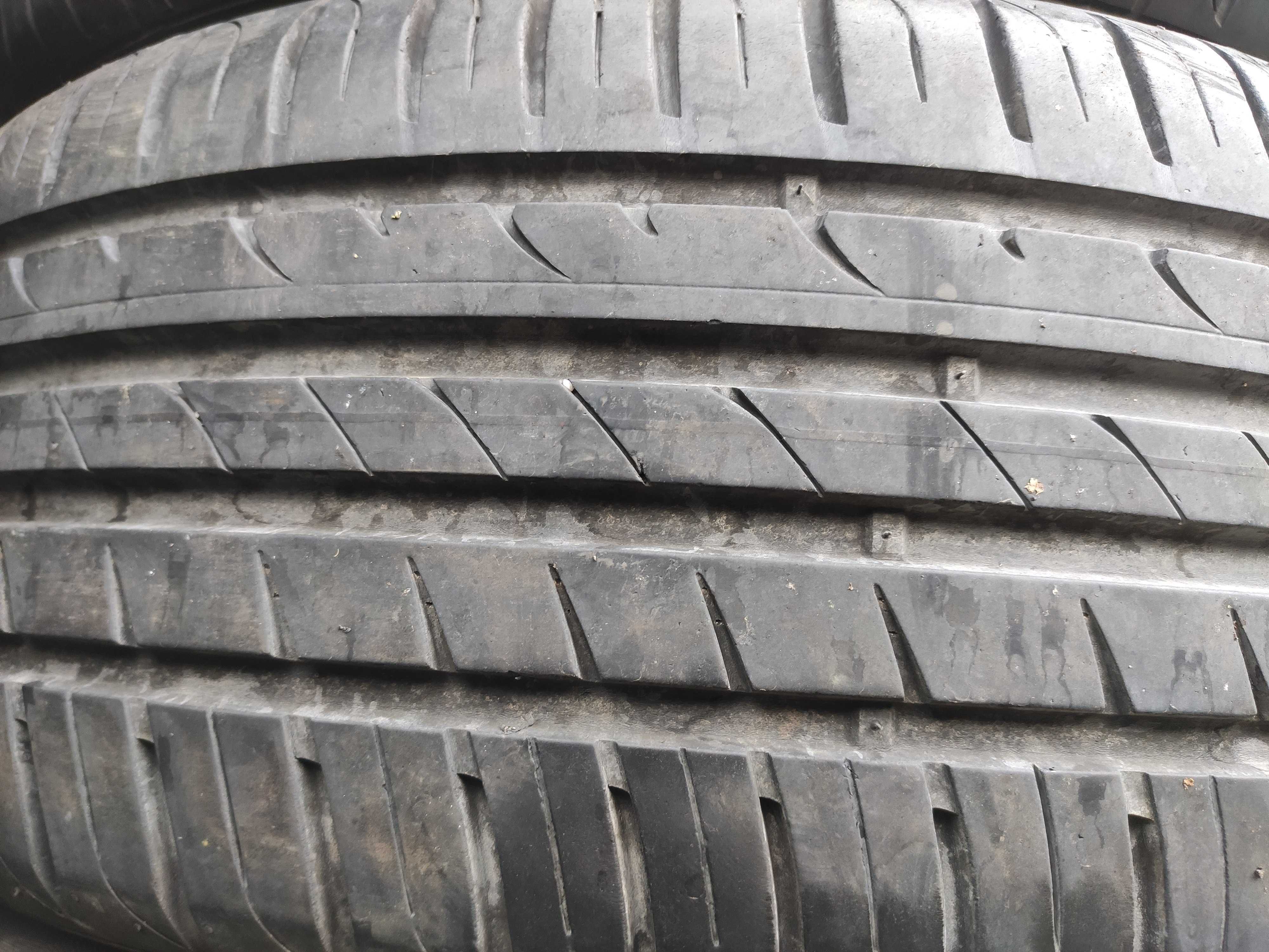 4бр Летни гуми 215 55 17 - Hankook