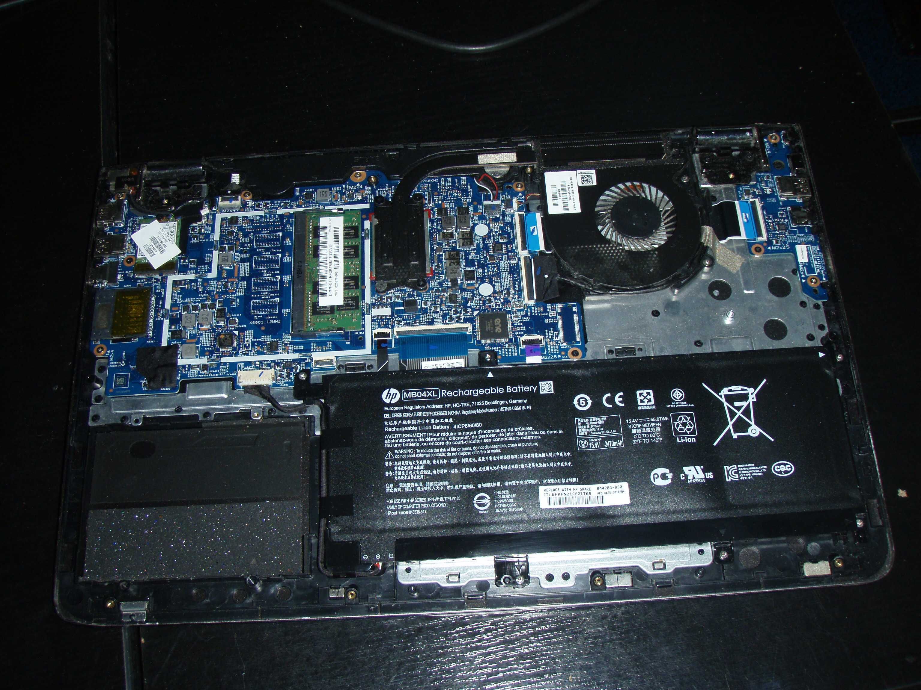 Dezmembre HP ENVY X360 M6 Convertible PC AMD FX-9800P Radeon R7 2.7Ghz