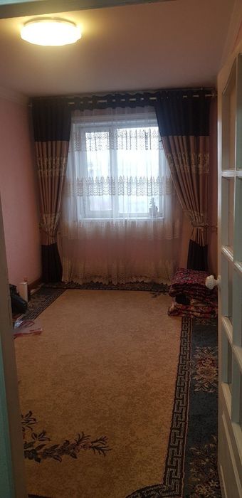 3 xonali yulni yuzida Nihol restorani yonida