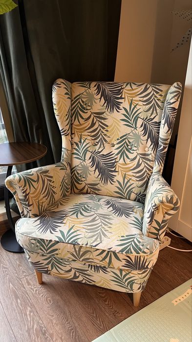 Folotiu / Scaun cu print exotic editie limitata ikea