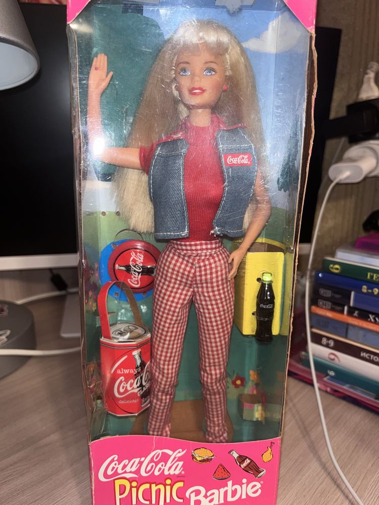 Кукла Барби Barbie Cola