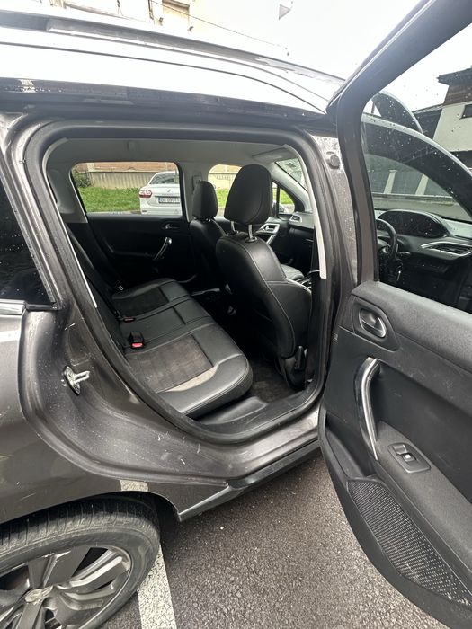 Peugeot 2008 1.6 HDI Automata 2015 Volan dreapta UK