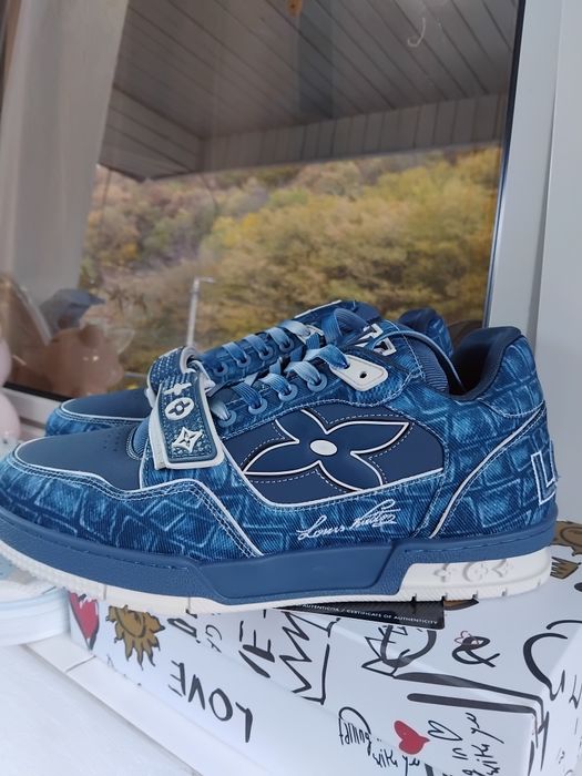 Adidasi barbati Louis Vuitton