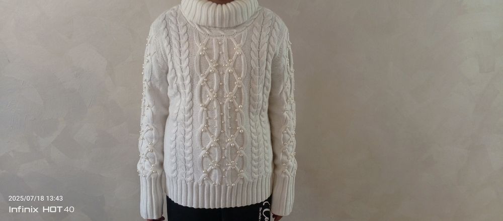 Свитер для девочки