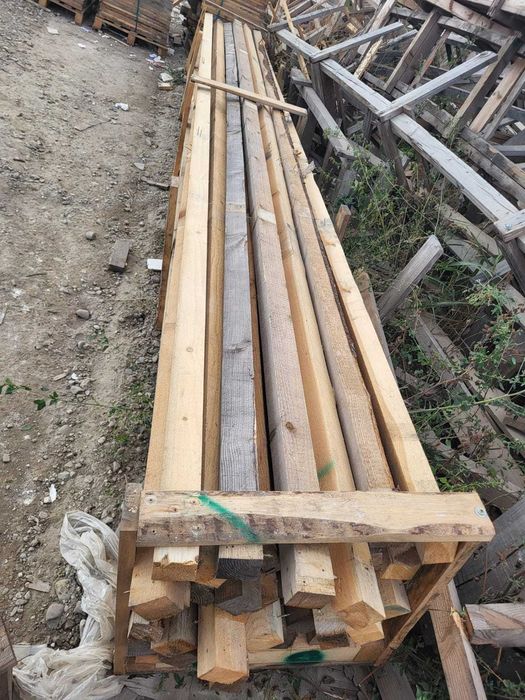 Vand Grinzi lemn 70x70x6000 mm si lemne de foc palet 1,2x0,5x1 .