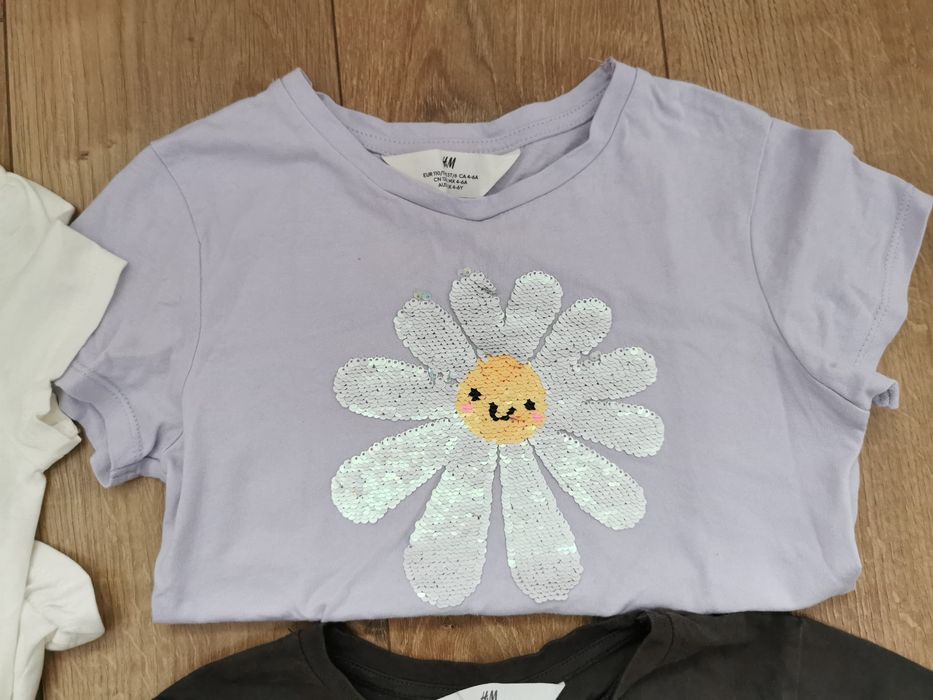 Lot 8 tricouri pt fetița, mărime 110-116