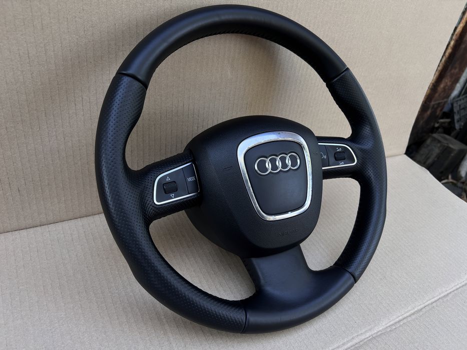 Audi A3 8p Перфектен Мулти Волан.