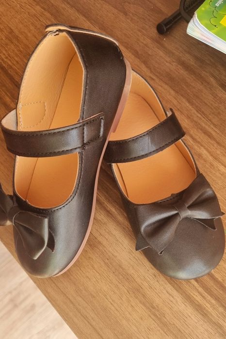 Pantofi negri cu scai fetita 29-30