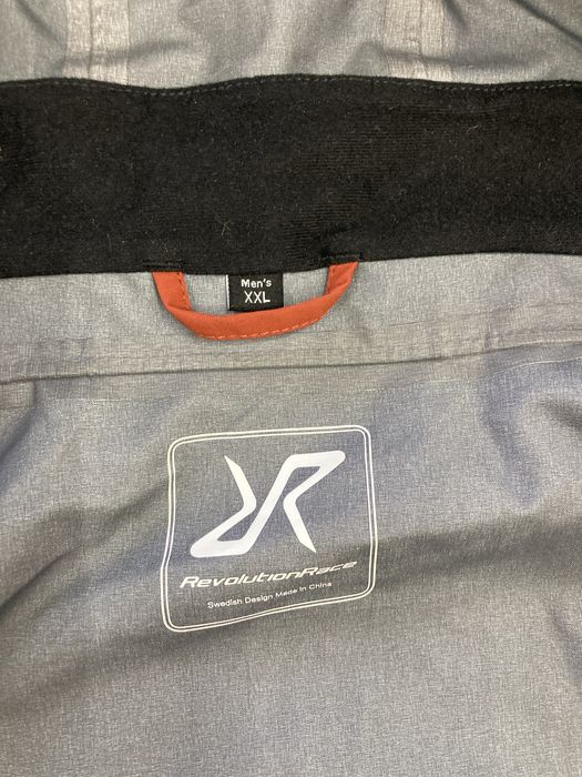 Geaca Revolution Race XL impermeabila 20000 hardshell