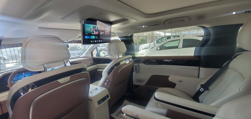 BYD XIA miniven srochna sotiladi