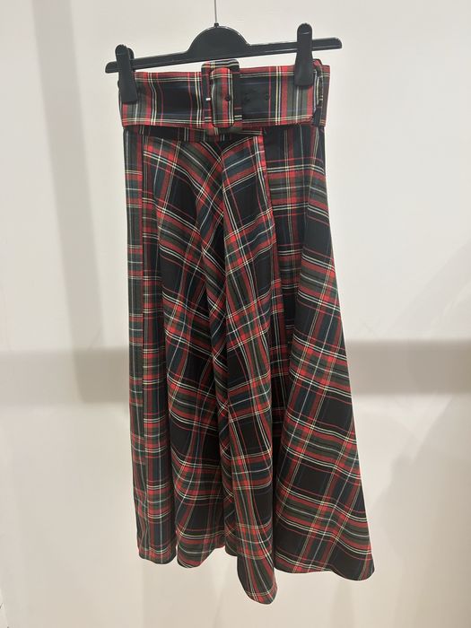 Fusta Zara Xs cu talie inalta , midi