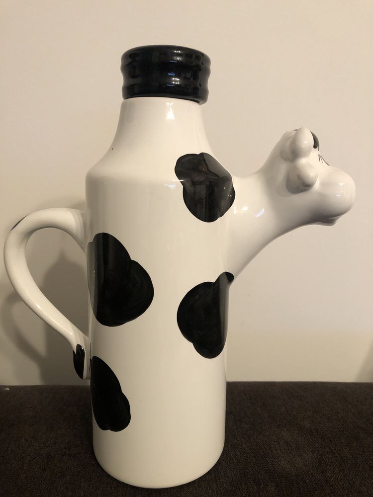 Sticla de lapte englezeasca din portelan,in forma de vaca