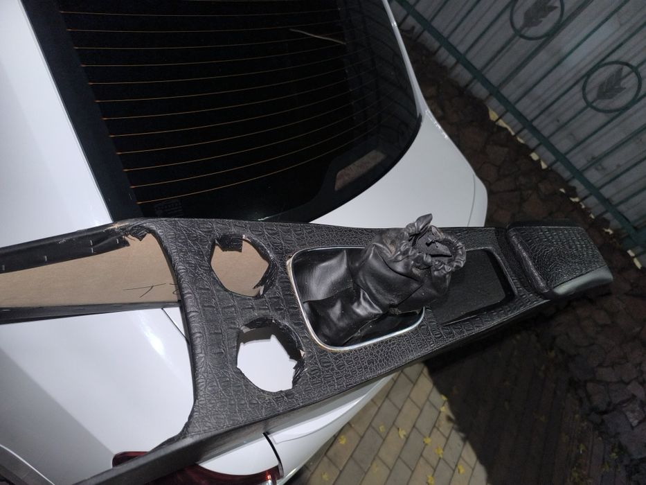 Кобальт бар б/у 100000 сум