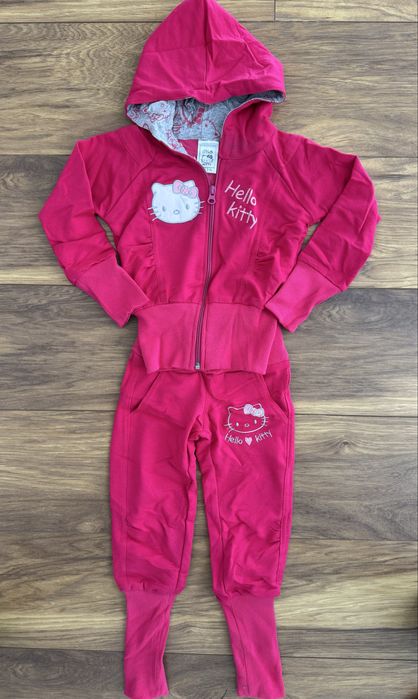 Детско комплектче за момиче!