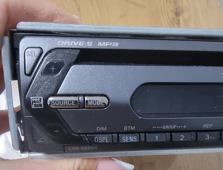 CD за кола  Sony