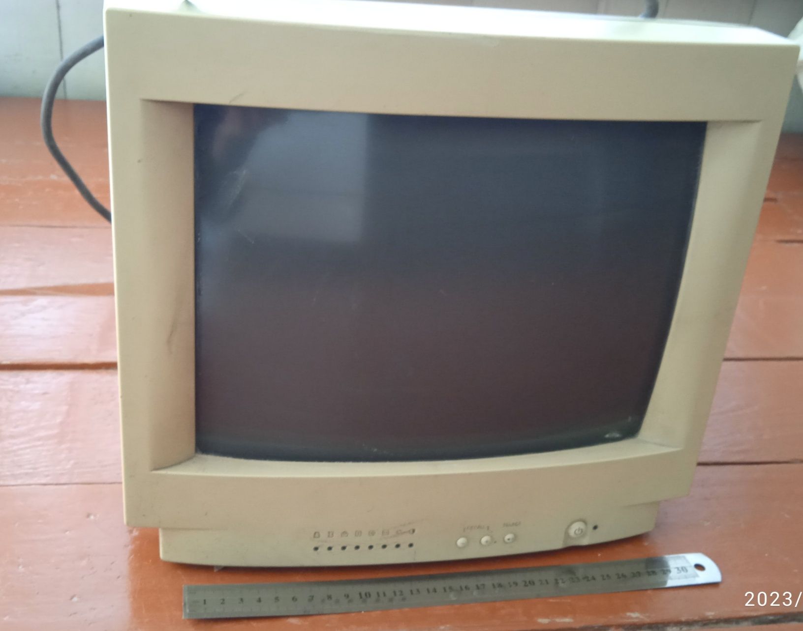 Monitor Kompyuter uchun