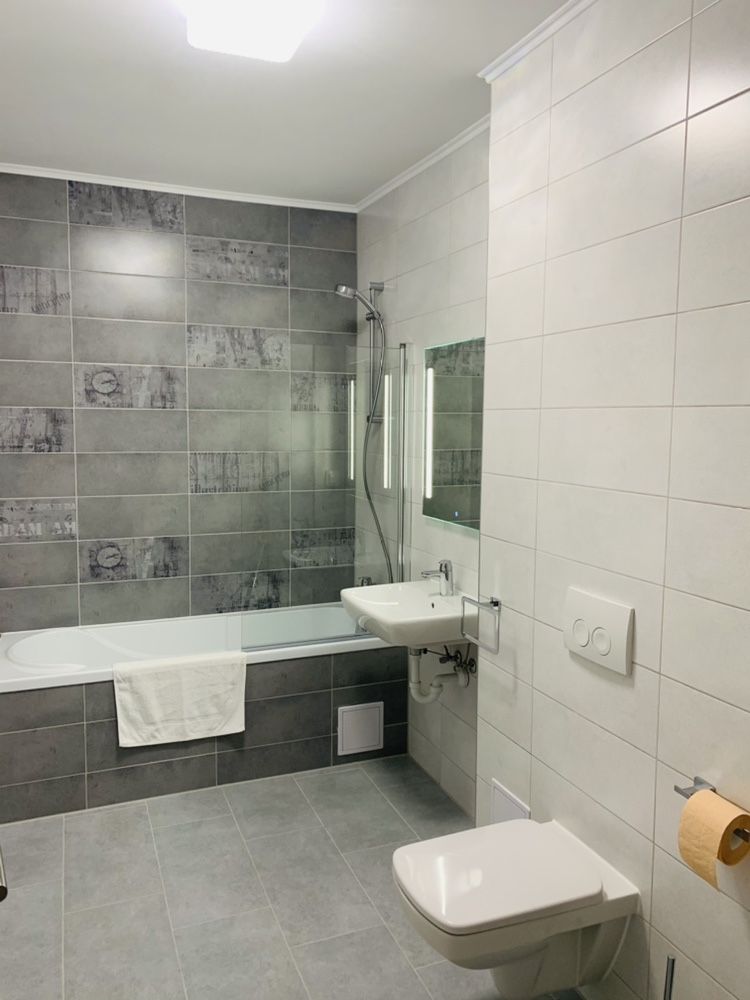 Cazare Brasov regim hotelier apartament nou de lux/ CORESI