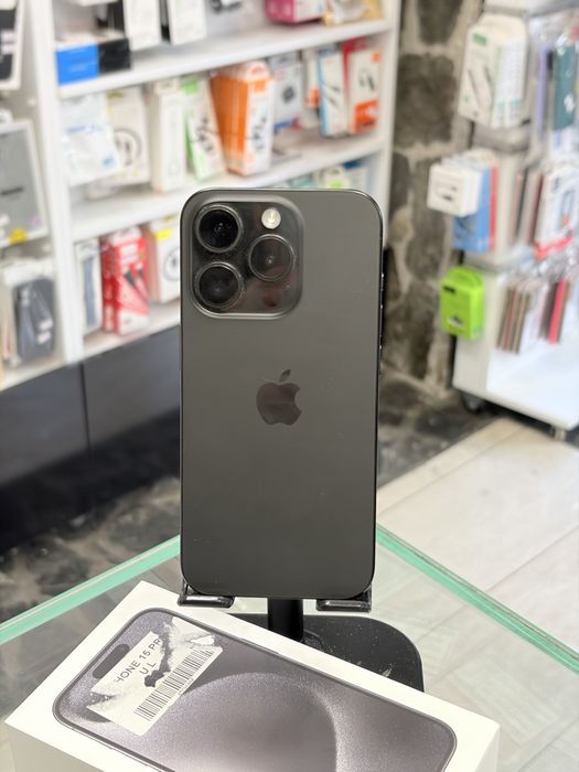 Apple iPhone 15 Pro 128GB Black Titanium