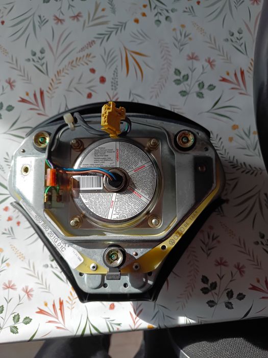 Volan audi A4 b5 cu comenzi