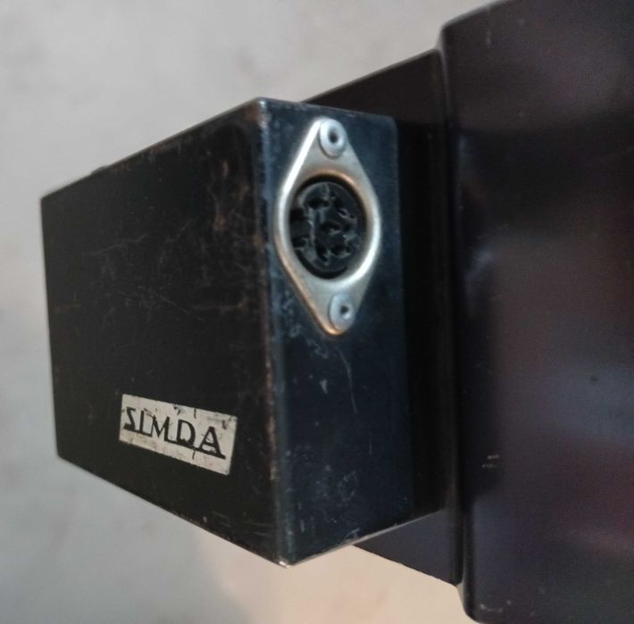 Триак  100V  20A  с радиатор