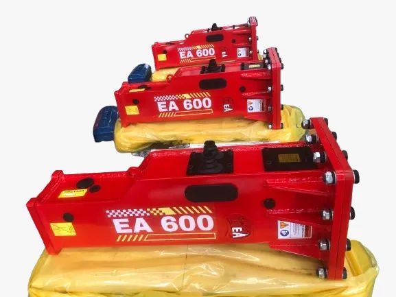 Picon Ciocan Hidarulic pentru excavator 4 - 6 tone