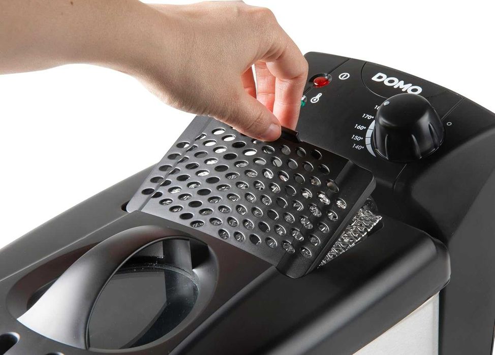 ПРОМО Нов Фритюрник Domo DO464FR, 3 л, 2200W с 2г Гаранция
