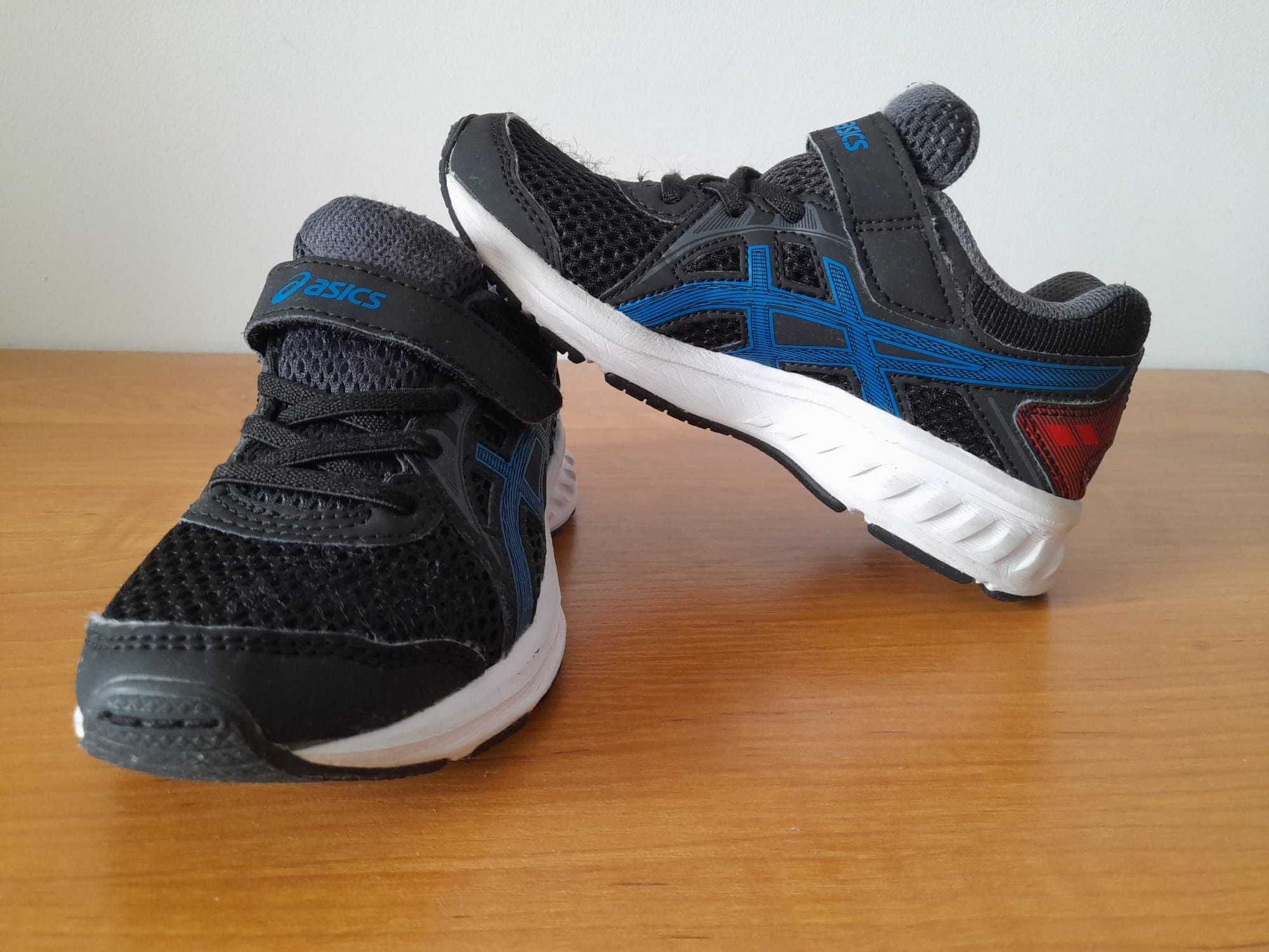 Adidasi Asics pentru copii marimea 31.5