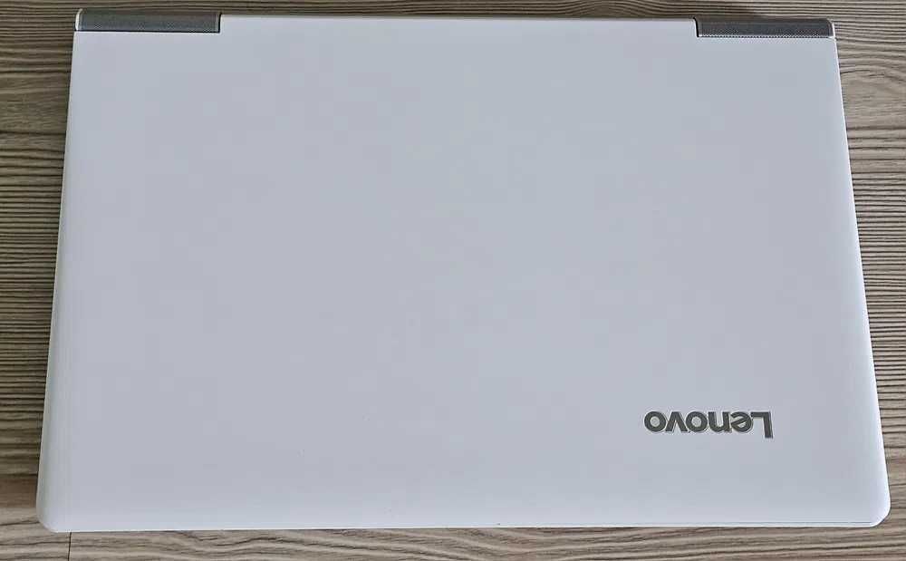 Лаптоп Lenovo IdeaPad 700-15ISK
