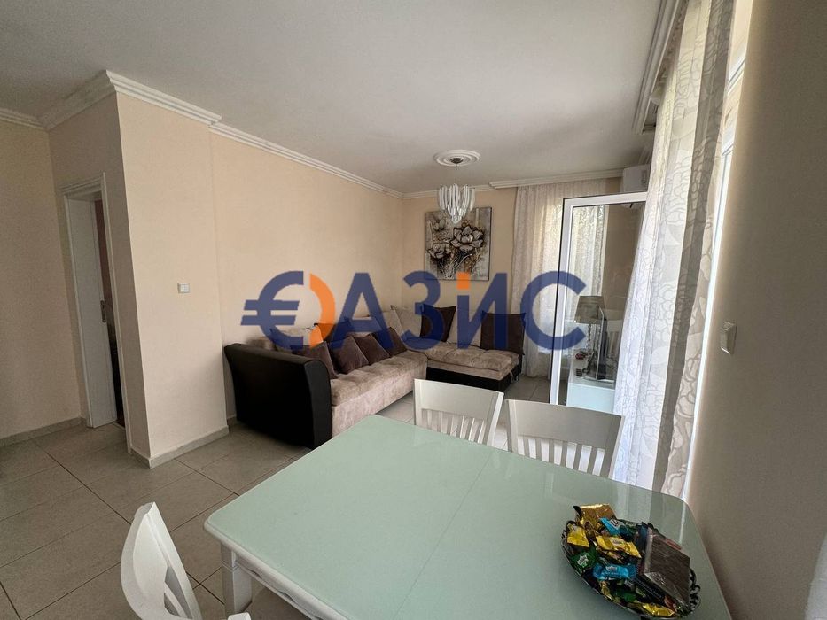 Продава се Двустаен апартамент в к.к. Слънчев бряг - 64 кв.м за 1110 €/кв.м - Снимка #1
