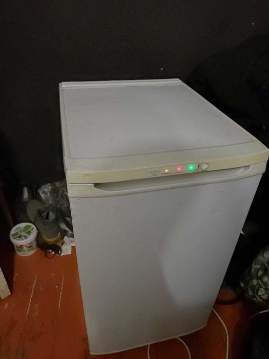 Морозильник Бирюса 112, срочно продам