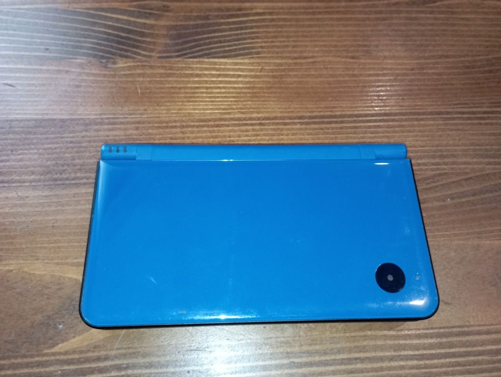 Nintendo Dsi XL modata