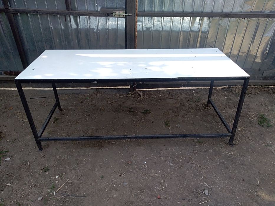 Masa de lucru (banc)