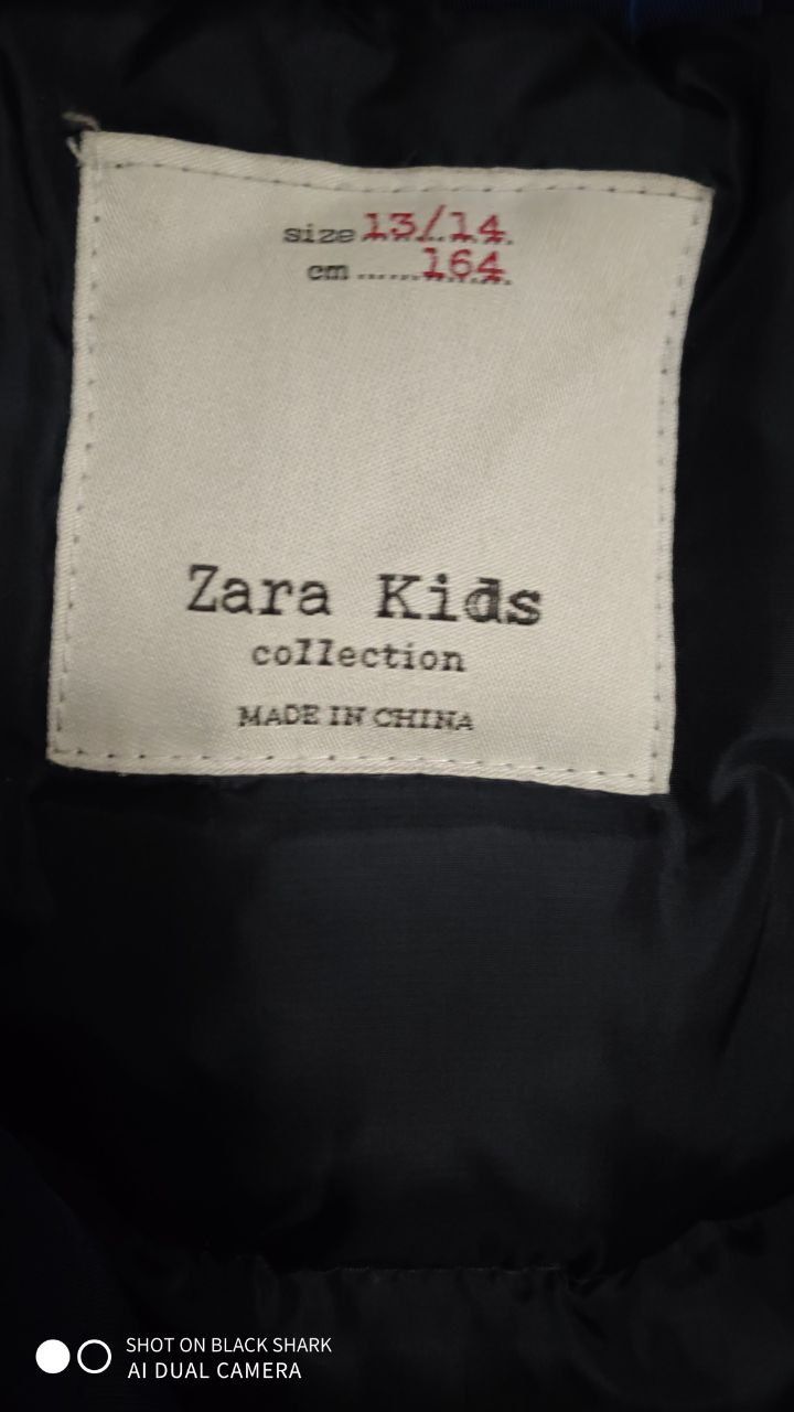 Куртка Zara пуховик.