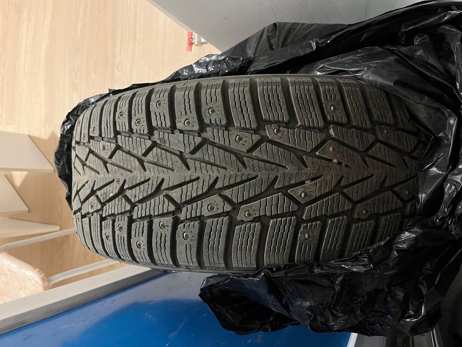Зимние шины 225/55 R17