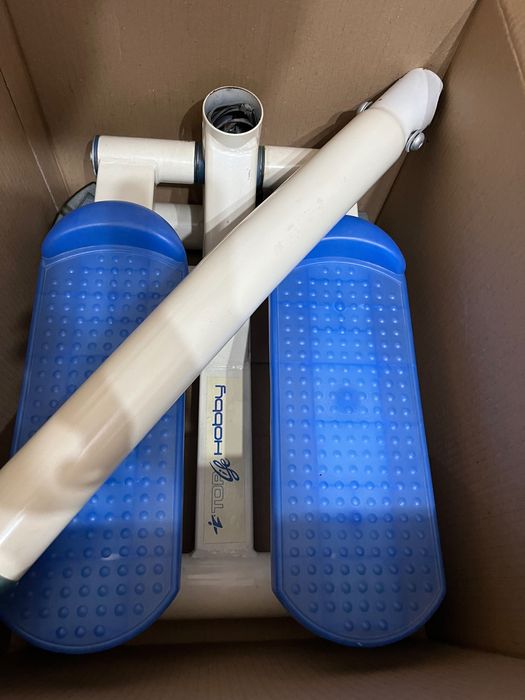 Stepper fitness cu sprijin