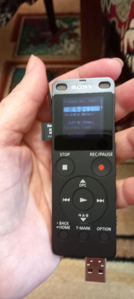 Reportofon Sony+card 32G