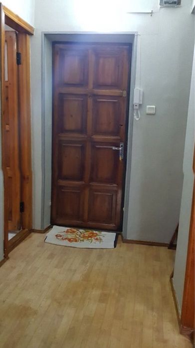 Продаётся 1в2 комнатная. Ц-7, ЦУМ, 110-школа