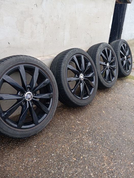 Jante Skoda rapid pe 17 .