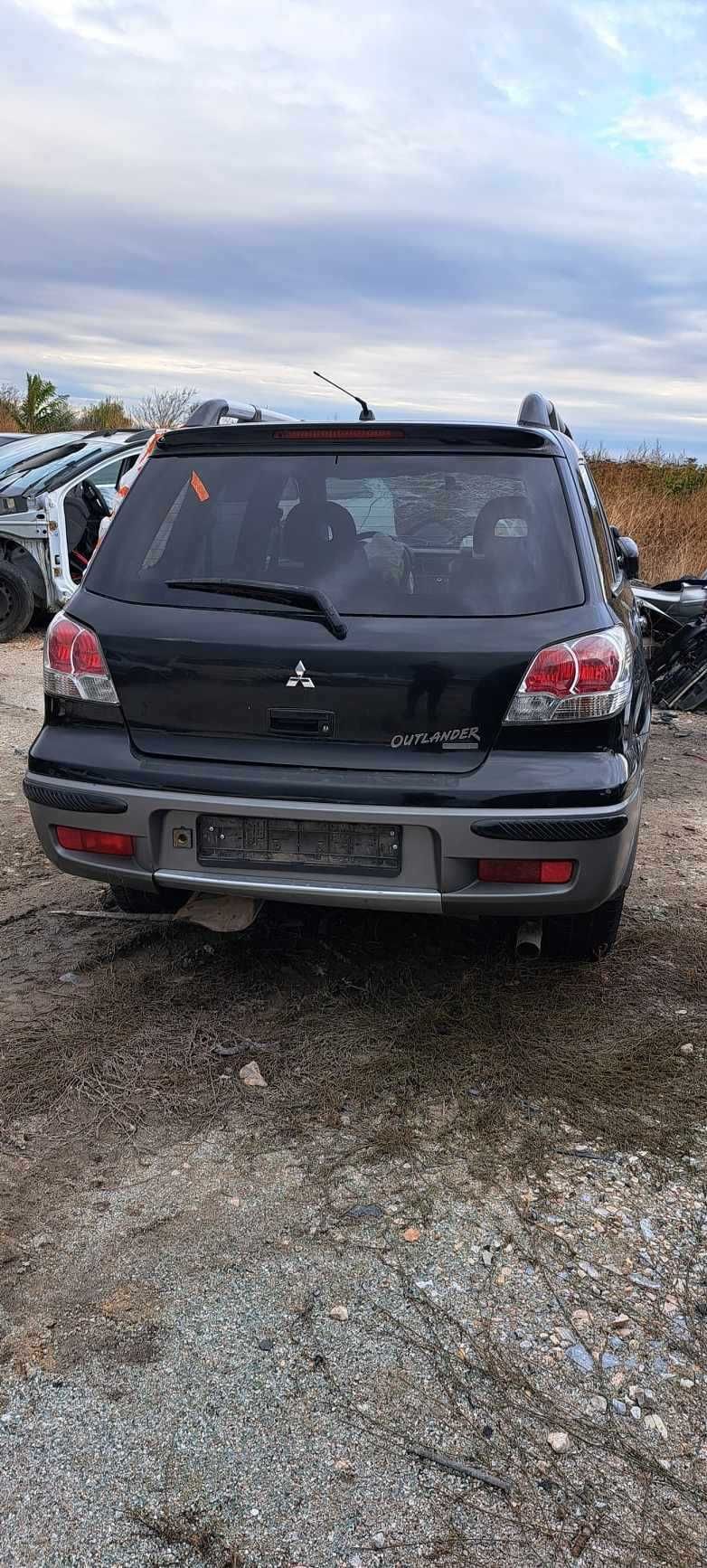 На части Mitsubishi Outlander 2000 136кс 4х4