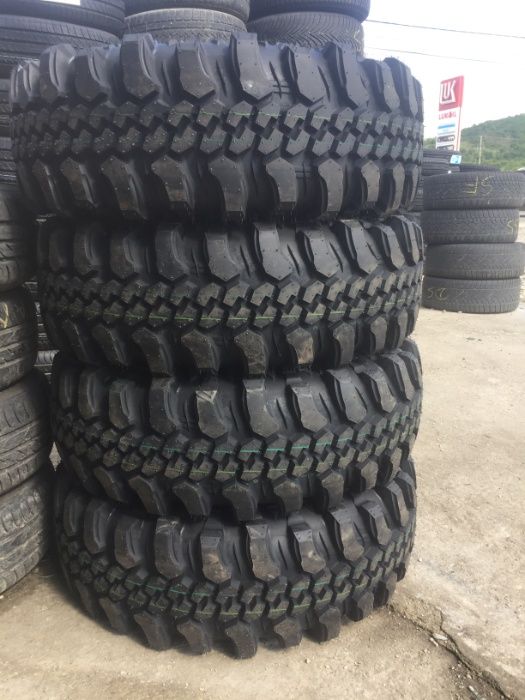 33X11.5-15 CST by Maxxis OFF ROAD CL-18