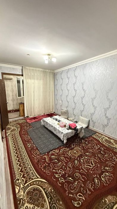 Чиланзар 14 срочно продаётся квартира 1*2/2/4