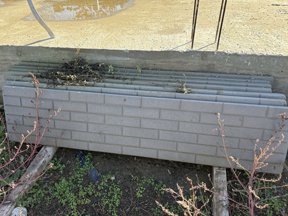 Matrite pentru placi de gard din beton