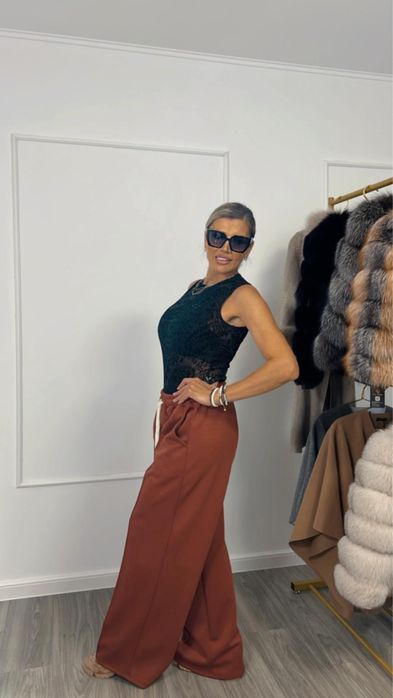 Pantaloni casual culoare senzationala pentru sezonul rece