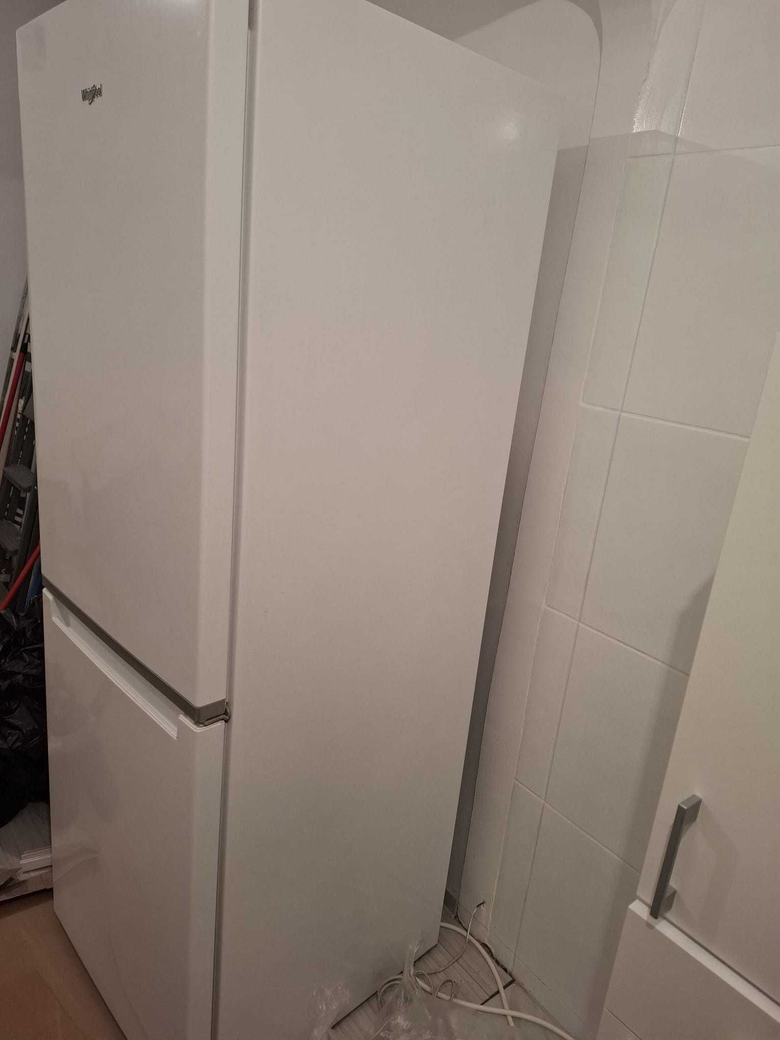 Ocazie unică!!! Vand combină frigorifică la jumatate de preț